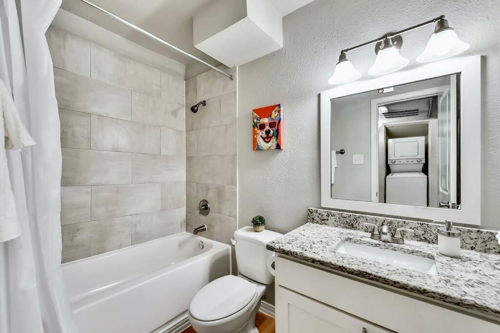 Boutique Flat + Arboretum Tickets Included Appartamento